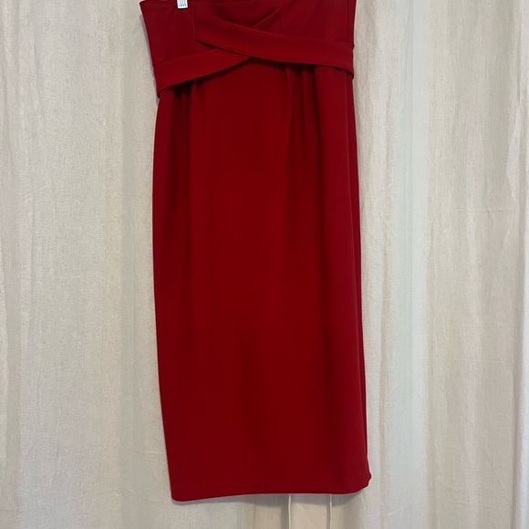 Tatyana Red Knee-length Pencil Skirt - Picture 3 of 6